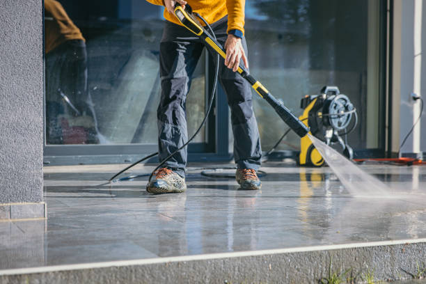 Best Parking Lot and Garage Cleaning  in Sayreville, NJ